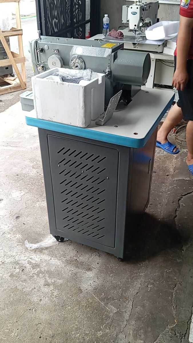 máy lập trình 608